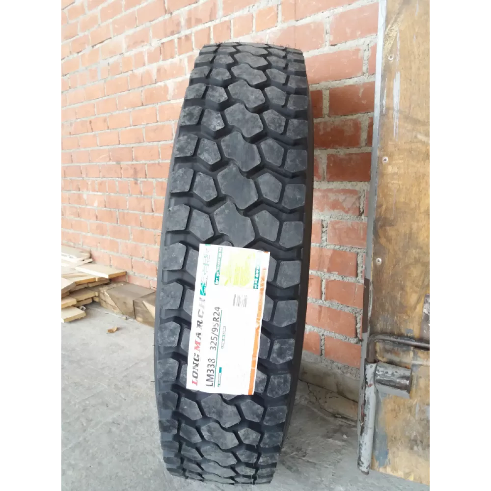 Грузовая шина 325/95 R24 Long March LM-338 22PR в Белоярский