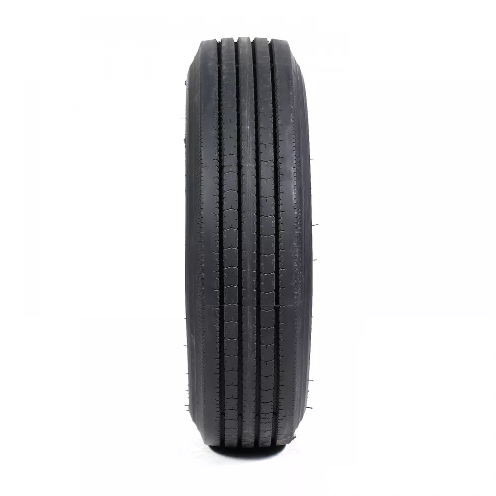 Грузовая шина 215/75 R17,5 Long March LM-216 16PR в Белоярский