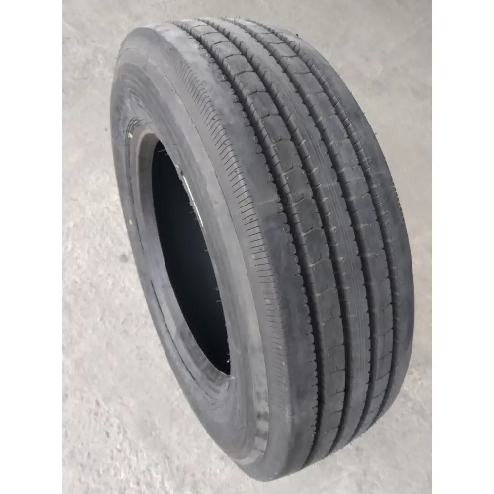 Грузовая шина 245/70 R19,5 Long March LM-216 16PR в Белоярский