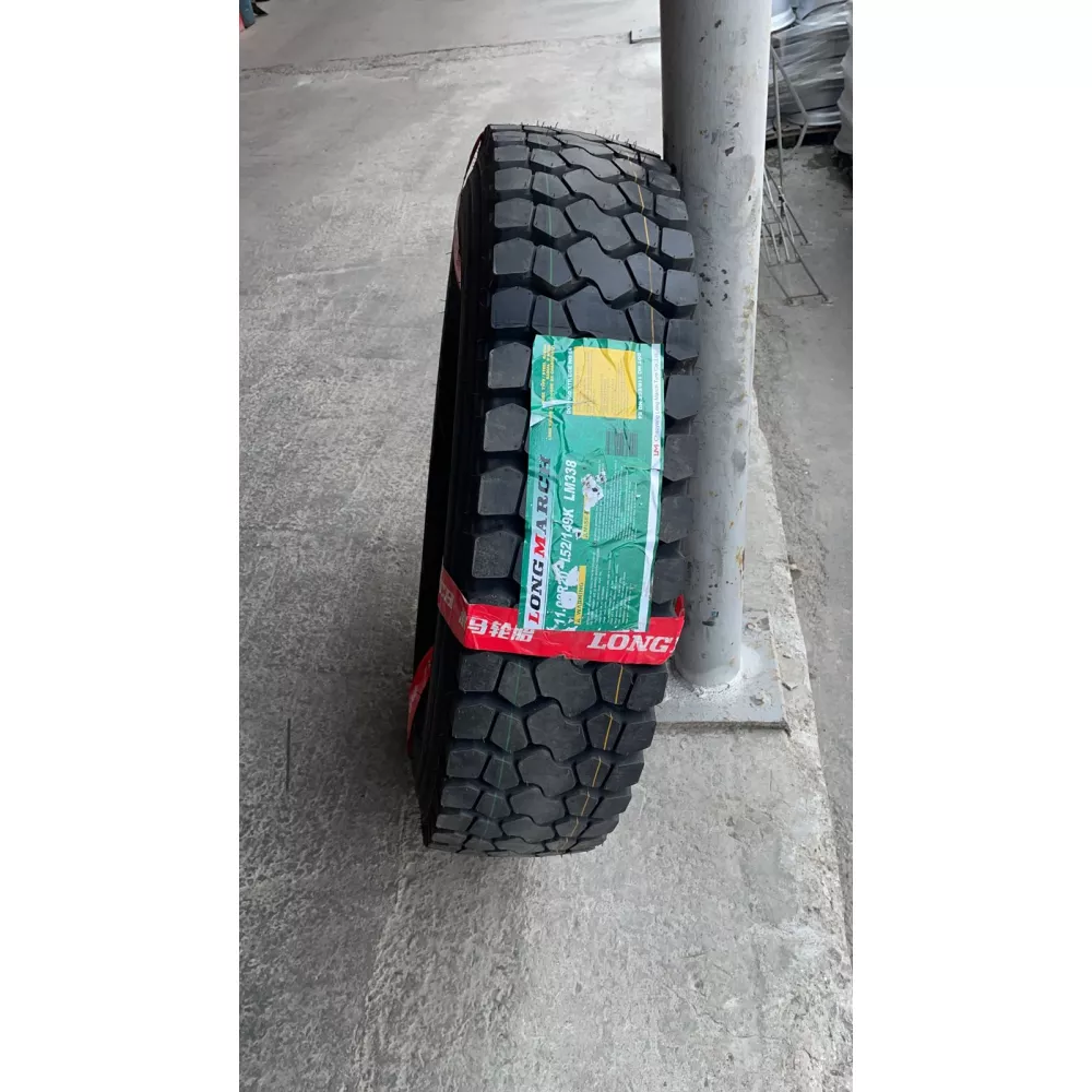 Грузовая шина 11,00 R20 Long March LM-338 18PR в Белоярский